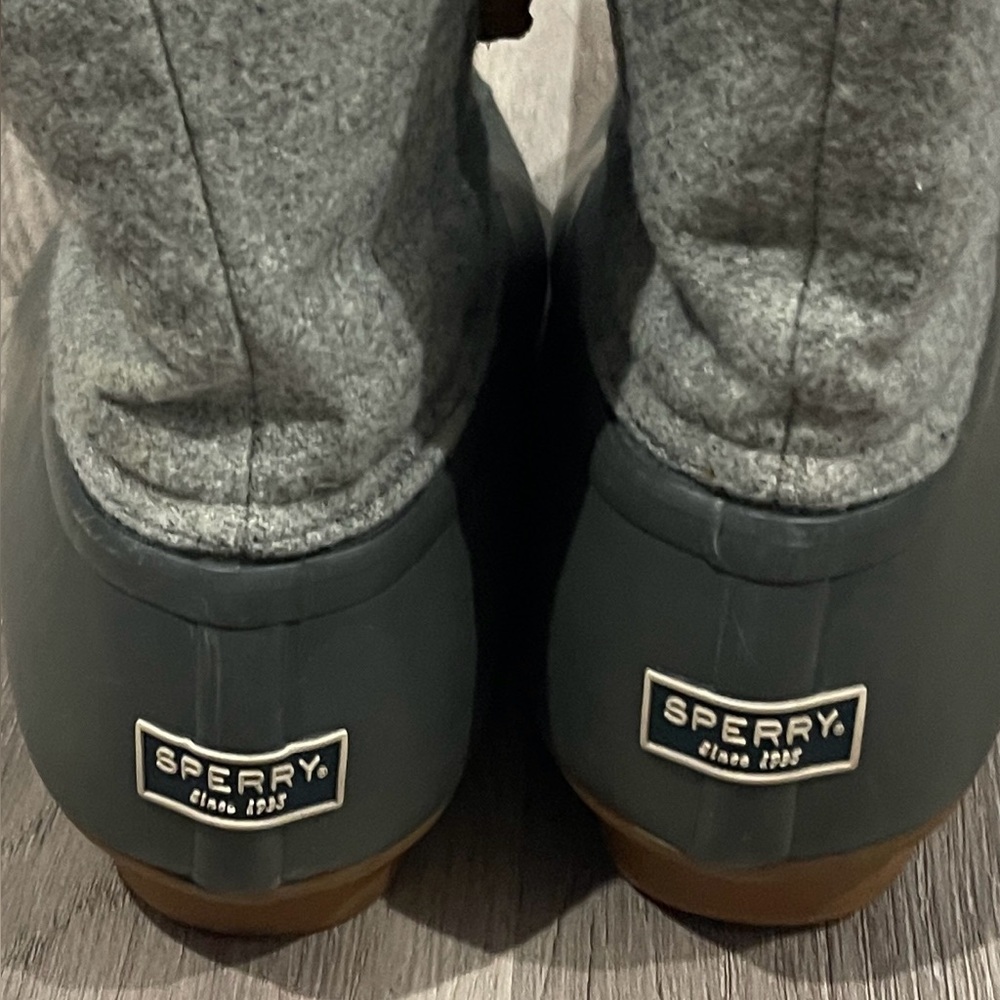 Sperry Saltwater Gray and Tan Duck Boots - Picture 3 of 7